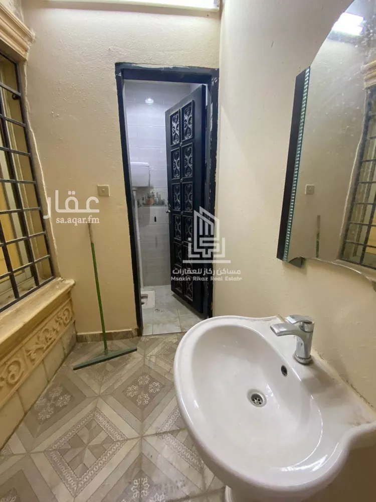 فيلا للإيجار في شارع الوادي الفارع, حي الفيحاء, مدينة الرياض, منطقة الرياض صورة 5