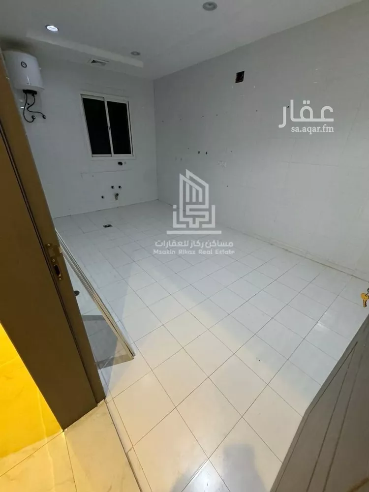 فيلا للبيع في شارع أبي الفضائل بن أحمد, حي السعادة, مدينة الرياض, منطقة الرياض 18