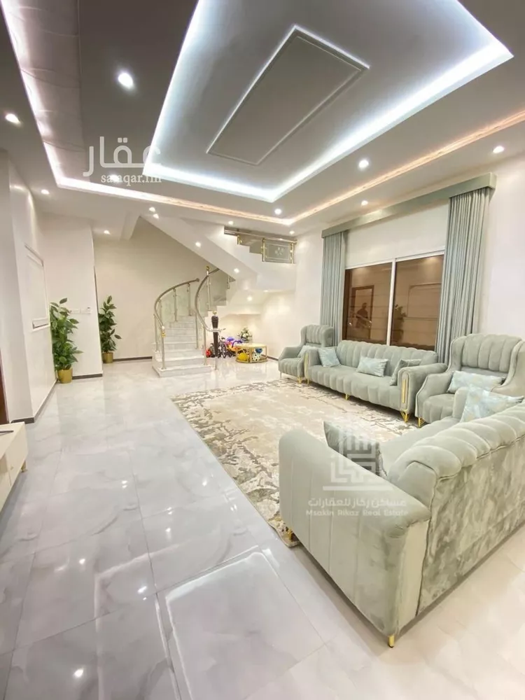 فيلا للبيع في شارع أبي الفضائل بن أحمد, حي السعادة, مدينة الرياض, منطقة الرياض 14
