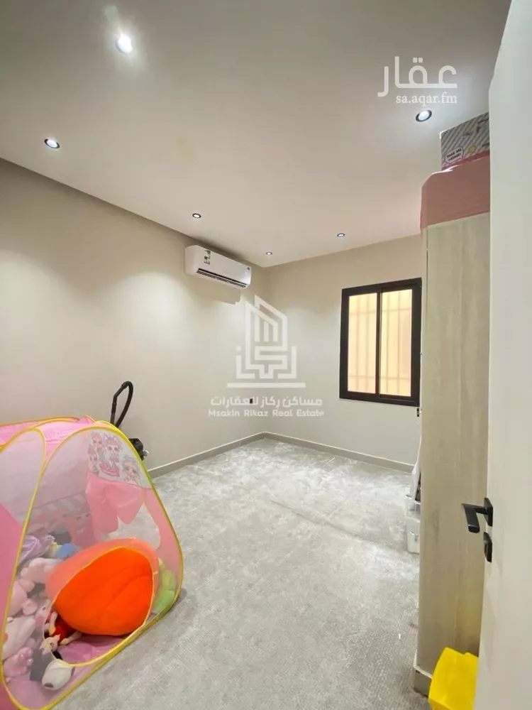 دور للبيع في حي بدر, مدينة الرياض, منطقة الرياض 14