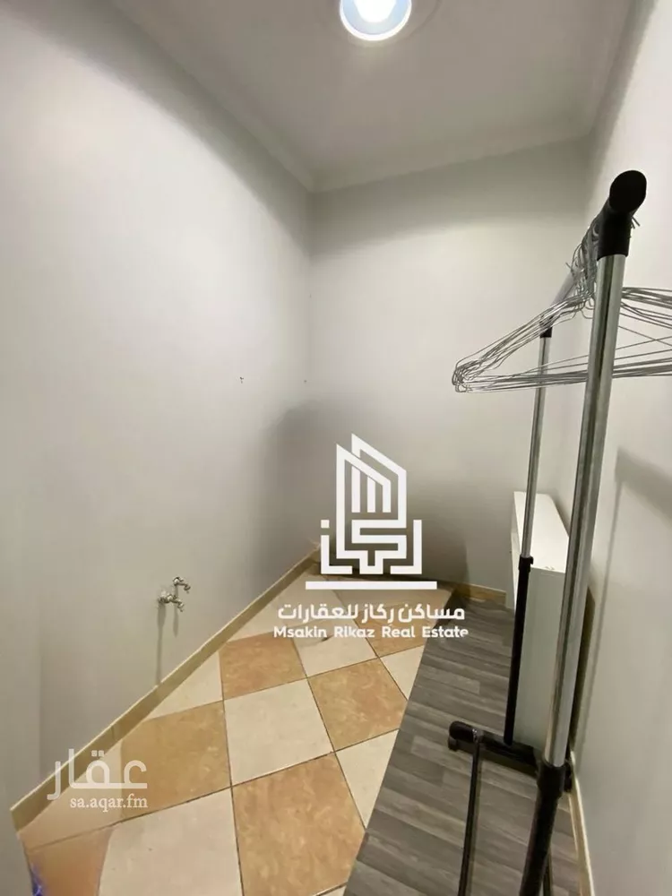 شقة للبيع في شارع عبدالله السلمي, حي السعادة, مدينة الرياض, منطقة الرياض 9