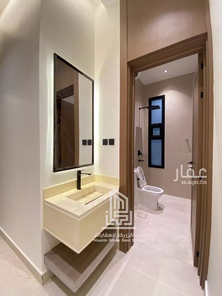 دور للبيع في شارع حصن القابل, حي السعادة, مدينة الرياض, منطقة الرياض 15