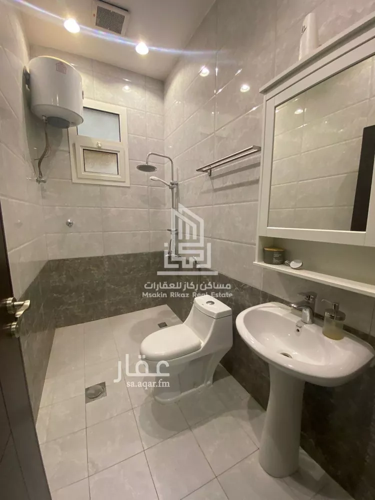 شقة للإيجار في شارع الزموري, حي الريان, مدينة الرياض, منطقة الرياض 12