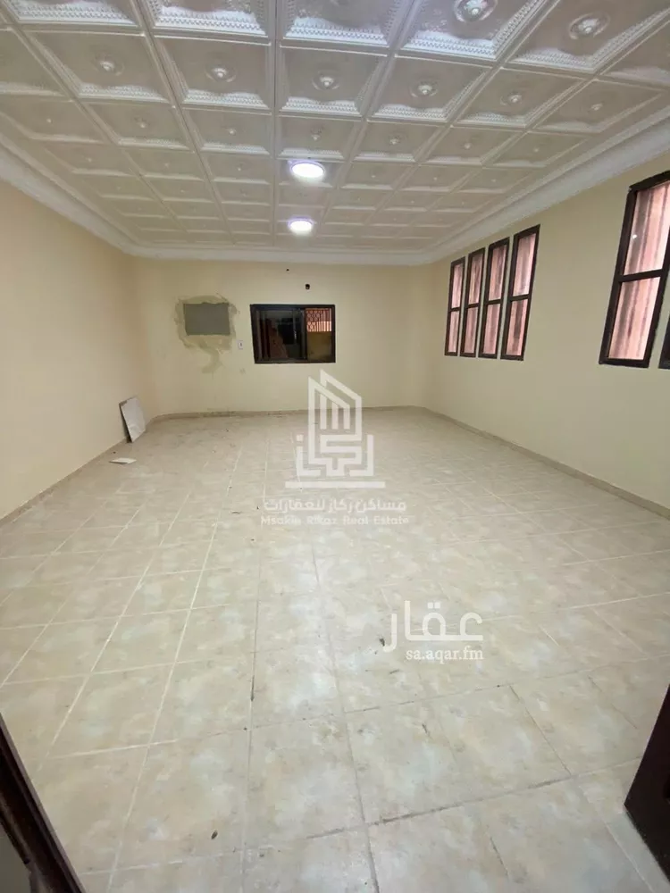 فيلا للبيع في شارع حسين عرب, حي السلام, مدينة الرياض, منطقة الرياض 7