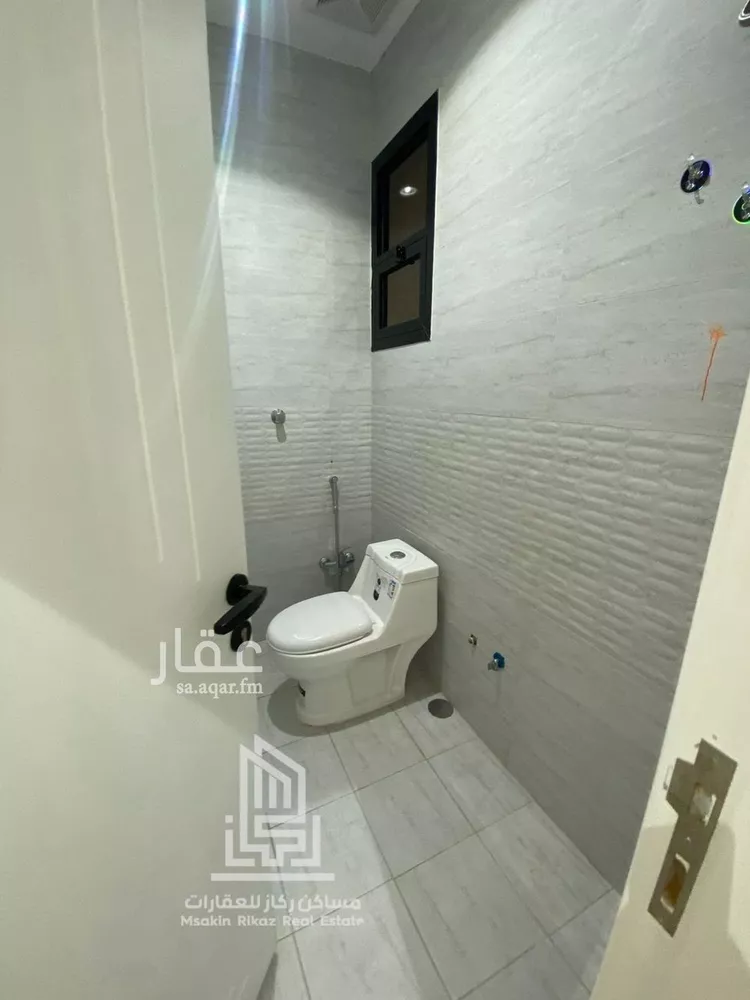 شقة للإيجار في شارع ابن ماجة, حي السلام, مدينة الرياض, منطقة الرياض 11