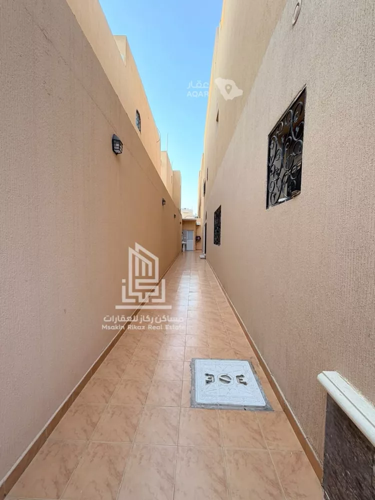 فيلا للبيع في شارع المبارك البغدادي, حي الربوة, مدينة الرياض, منطقة الرياض 5