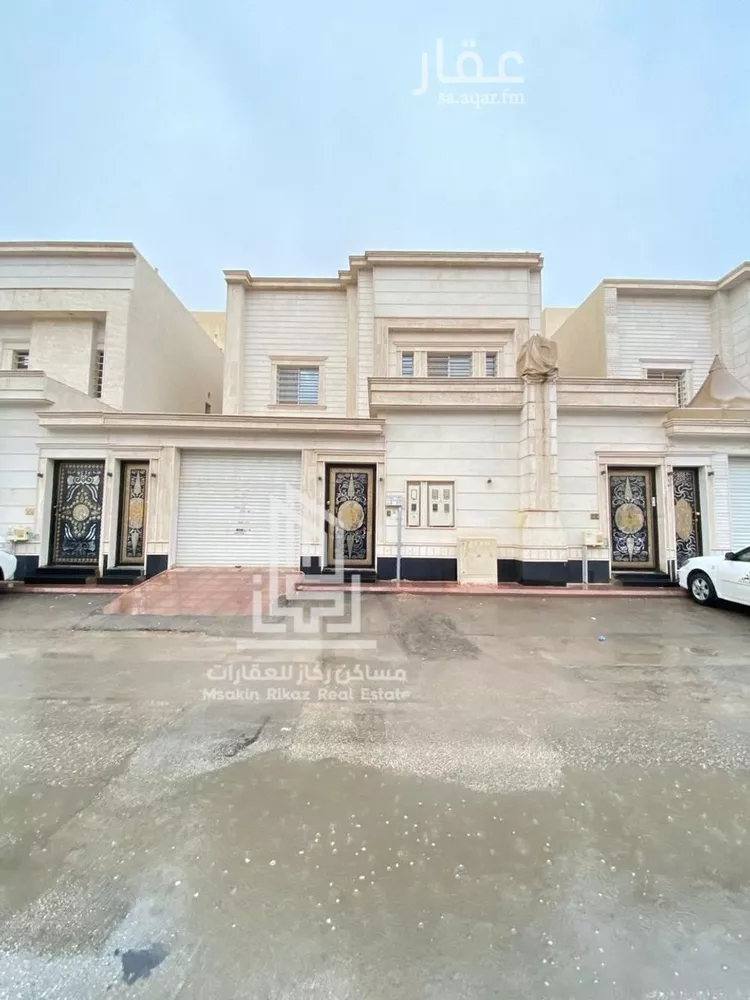 فيلا للبيع في شارع أبي الفضائل بن أحمد, حي السعادة, مدينة الرياض, منطقة الرياض صورة 2