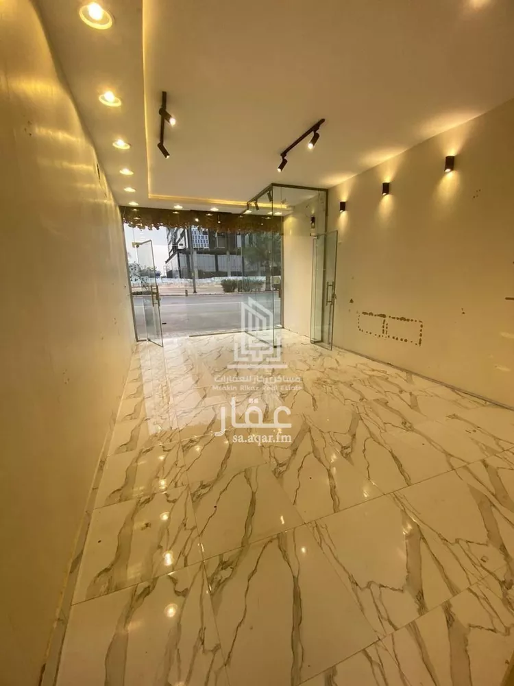 Shop for Rent in Riyadh Al Munsiyah صورة 3