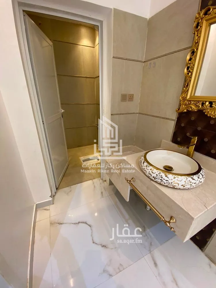 فيلا للإيجار في شارع حسن كاظم الهندي, حي السعادة, مدينة الرياض, منطقة الرياض 9