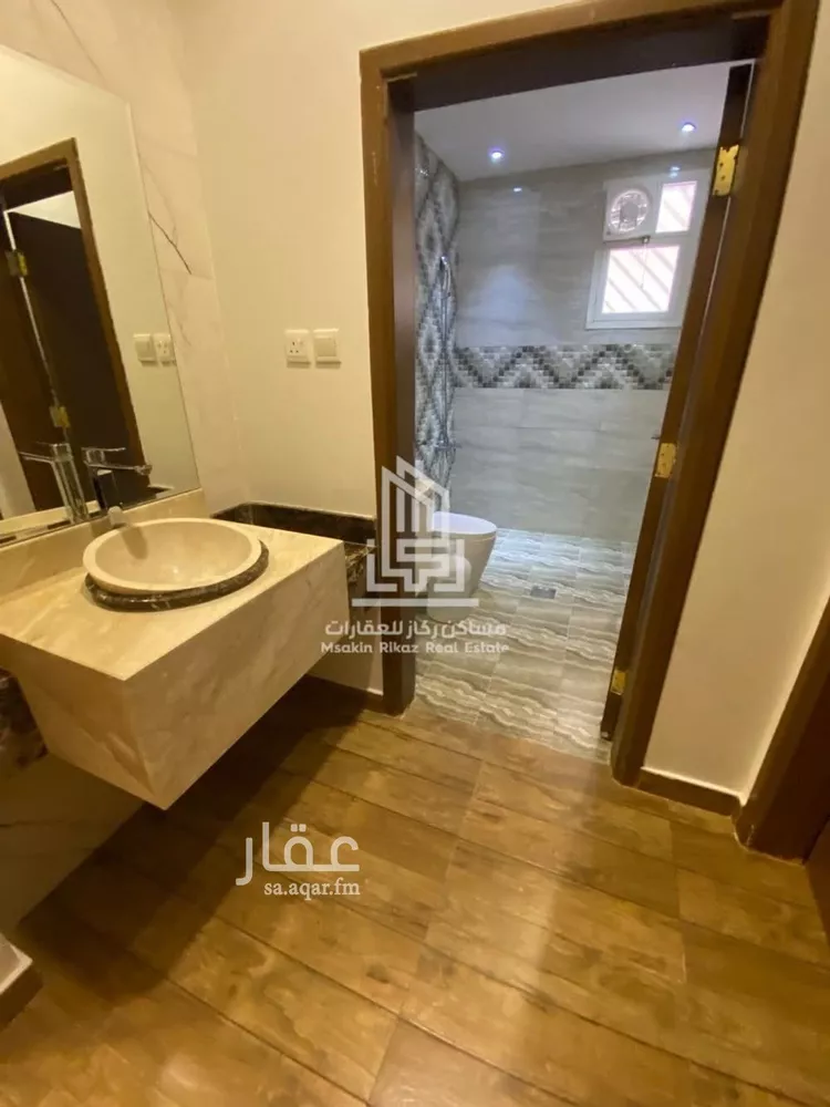 فيلا للإيجار في شارع أحمد الحسباني, حي الربوة, مدينة الرياض, منطقة الرياض 12