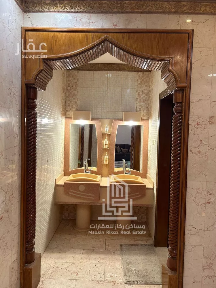 فيلا للبيع في شارع الوادي الفارع, حي الفيحاء, مدينة الرياض, منطقة الرياض صورة 5