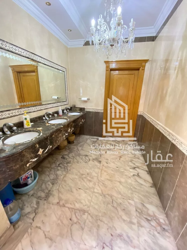 فيلا للبيع في شارع العطف, حي الريان, مدينة الرياض, منطقة الرياض 7