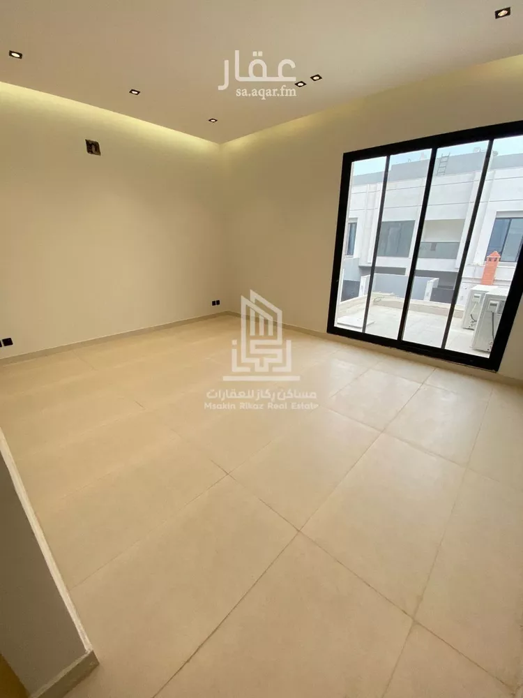 دور للبيع في شارع الرواجي, حي السعادة, مدينة الرياض, منطقة الرياض صورة 4