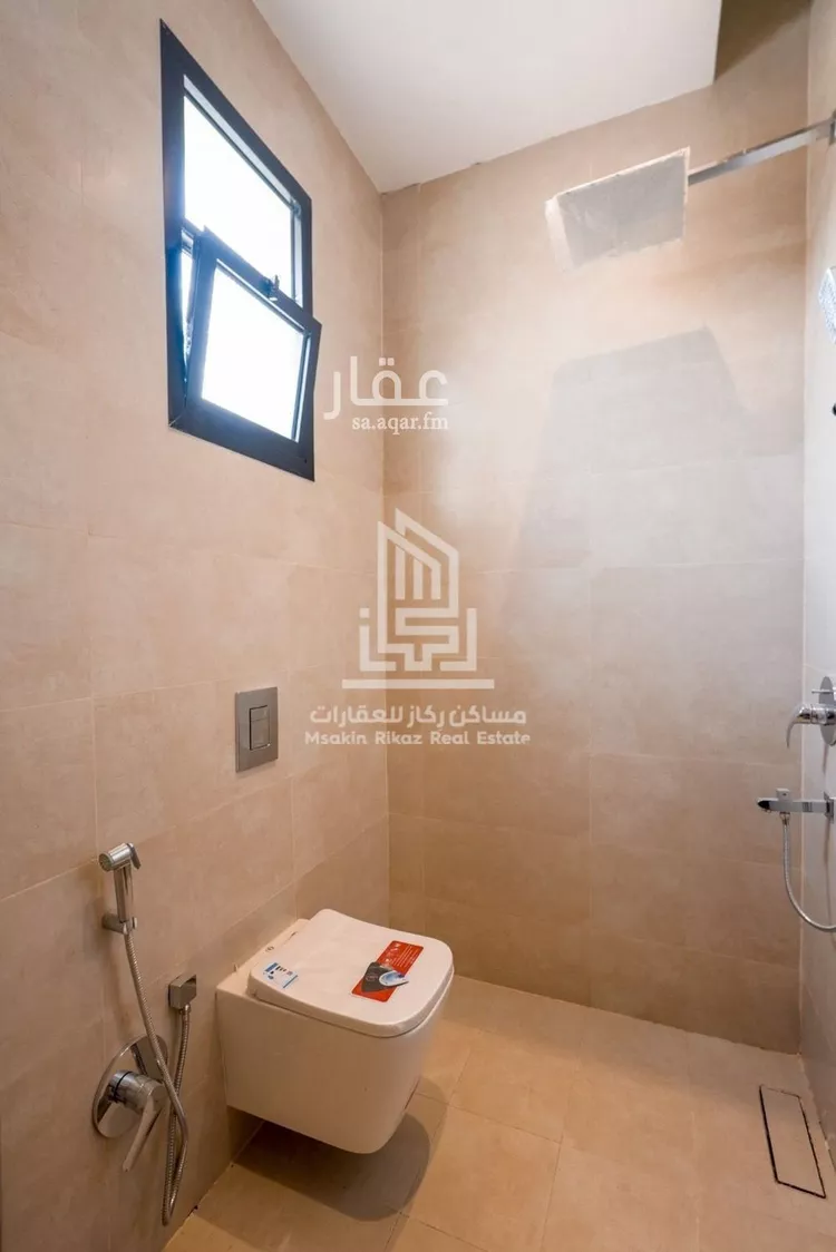 Floor for Sale in Riyadh As Saadah 11