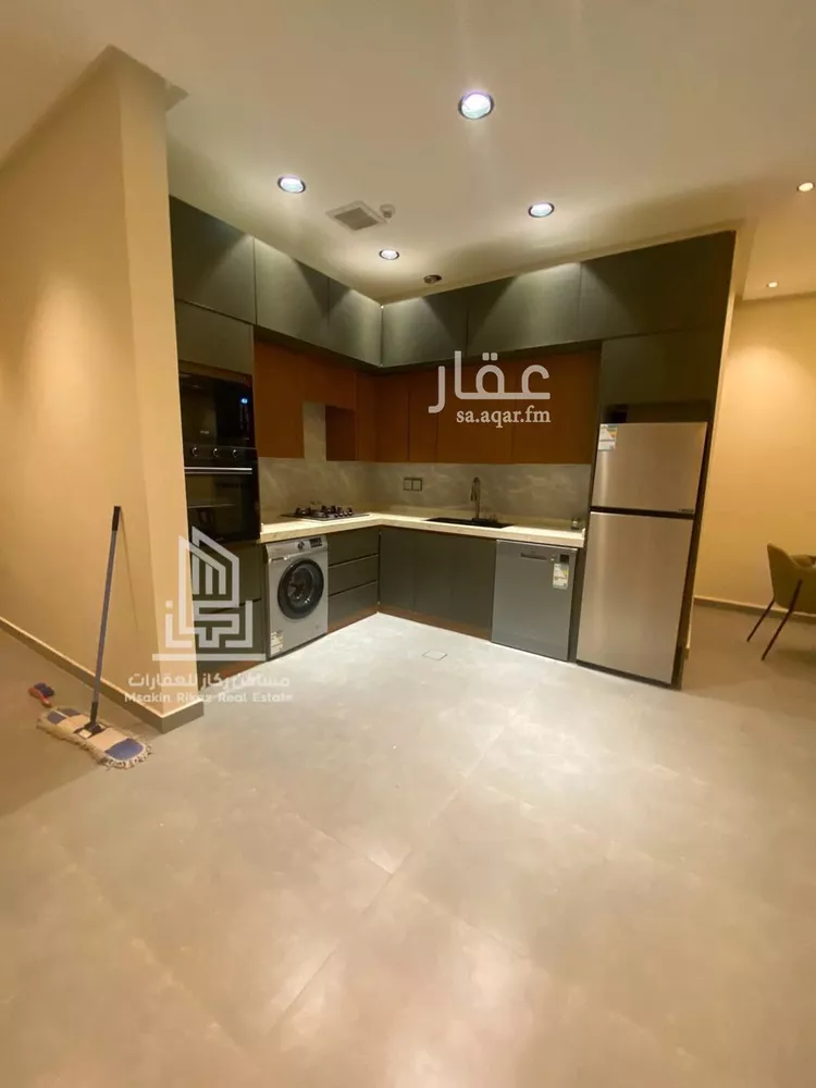 شقة للإيجار في شارع شهيد الدين ثم الوطن عبدالرحمن سعيد , حي السعادة, مدينة الرياض, منطقة الرياض 11