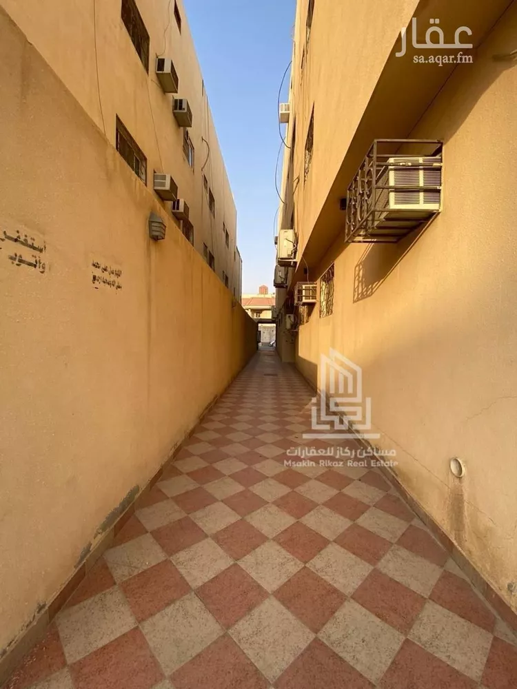 شقة للبيع في شارع عبدالله السلمي, حي السعادة, مدينة الرياض, منطقة الرياض صورة 2