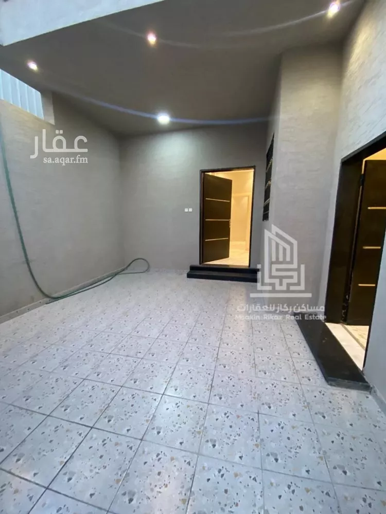 فيلا للإيجار في شارع الدائرة, حي السعادة, مدينة الرياض, منطقة الرياض صورة 3