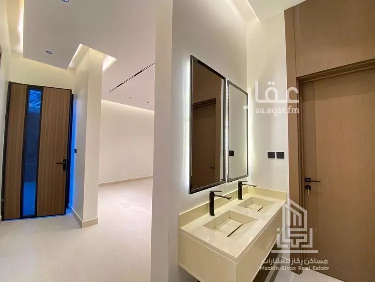 دور للبيع في شارع حصن القابل, حي السعادة, مدينة الرياض, منطقة الرياض 7