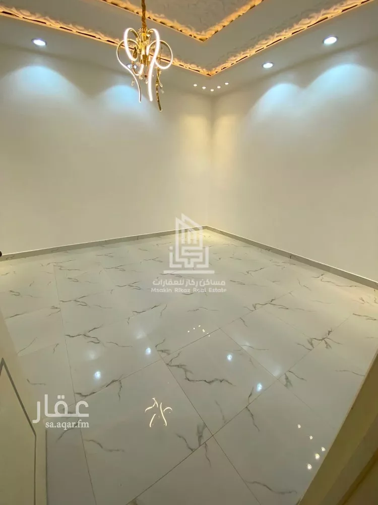 فيلا للإيجار في شارع حسن كاظم الهندي, حي السعادة, مدينة الرياض, منطقة الرياض 12
