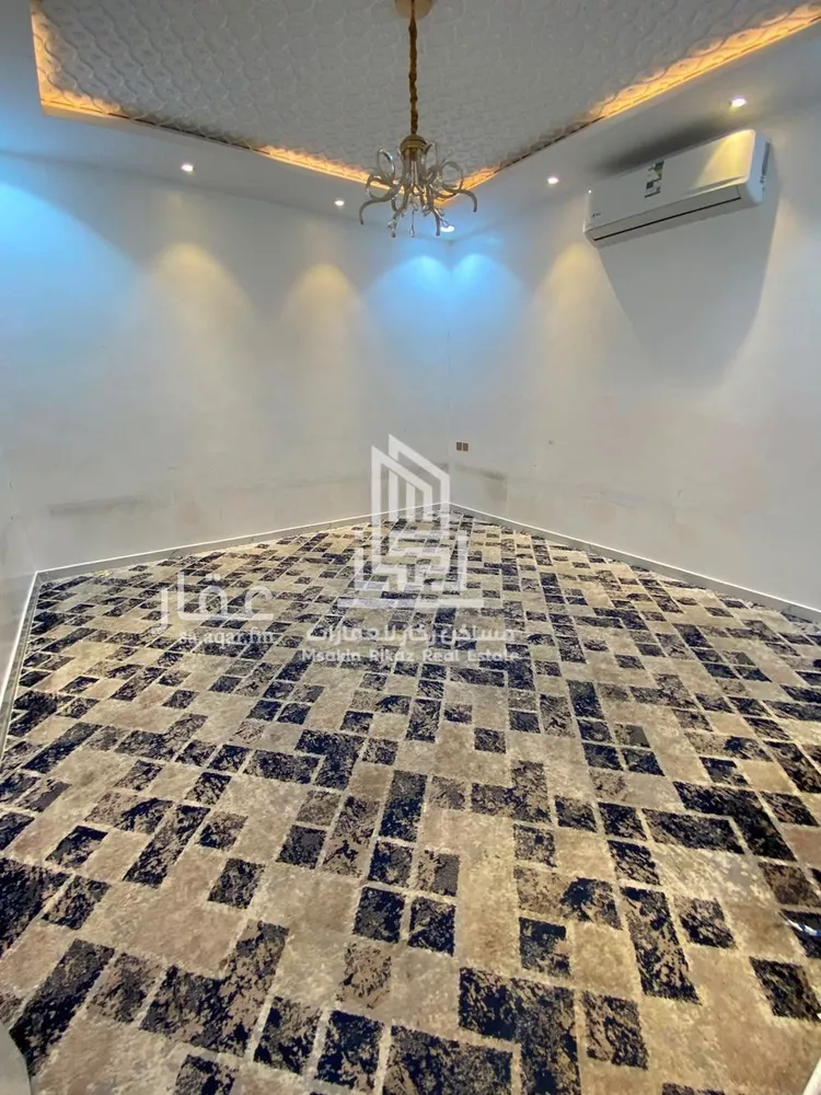 فيلا للإيجار في شارع حسن كاظم الهندي, حي السعادة, مدينة الرياض, منطقة الرياض 13