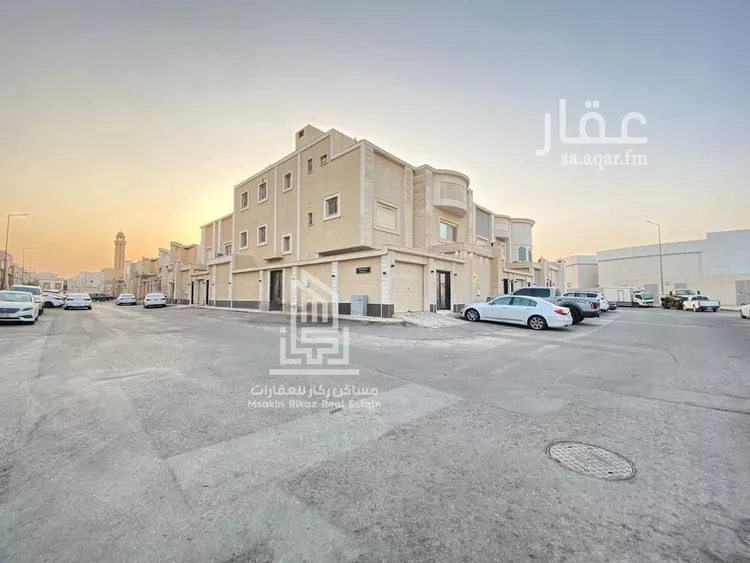 فيلا للبيع في شارع عبدالله بن المعمر بن العاص, حي السعادة, مدينة الرياض, منطقة الرياض