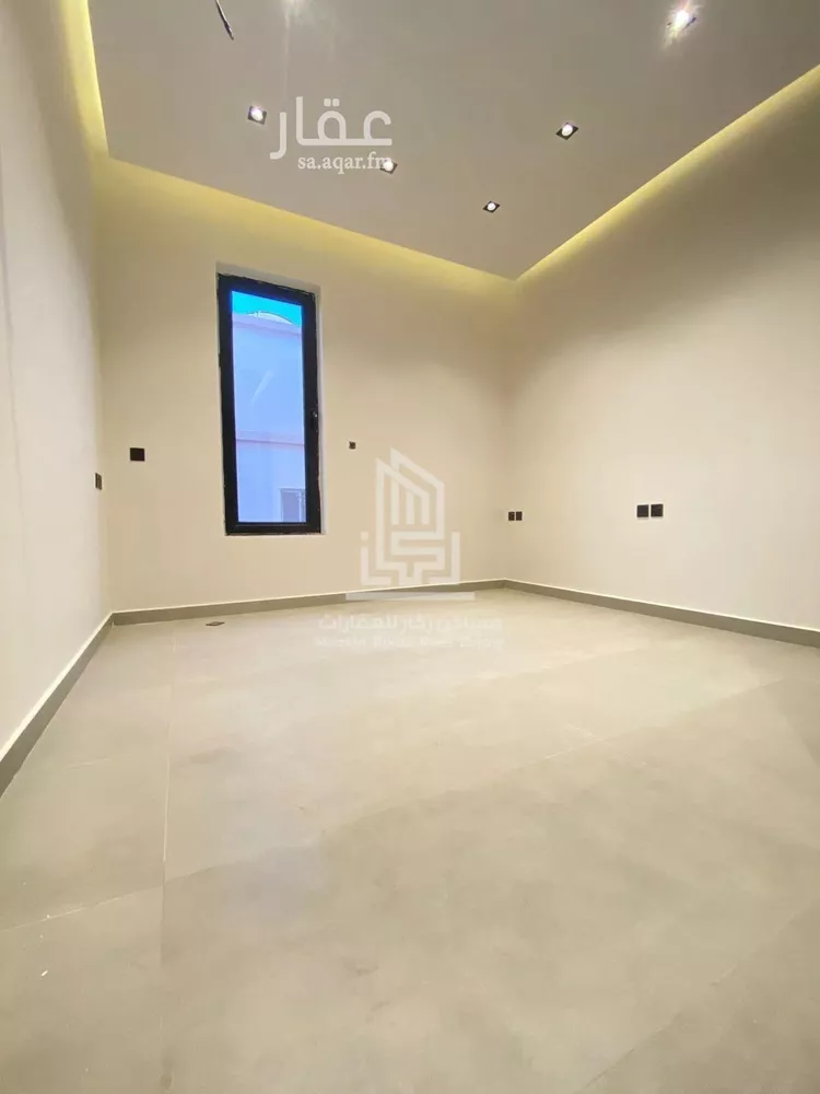 فيلا للبيع في شارع الغريبة, حي الربوة, مدينة الرياض, منطقة الرياض 18