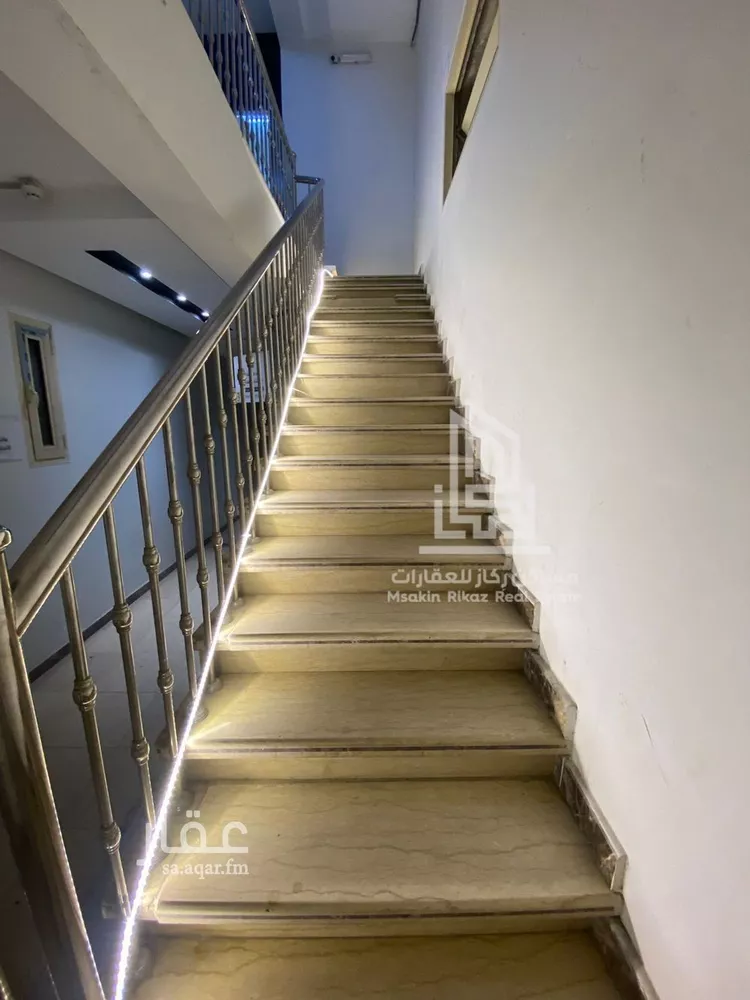 مكتب تجاري للإيجار في شارع حفصة بنت عمر, حي الروضة, مدينة الرياض, منطقة الرياض صورة 4