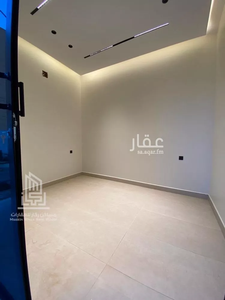 دور للبيع في شارع حصن القابل, حي السعادة, مدينة الرياض, منطقة الرياض صورة 5