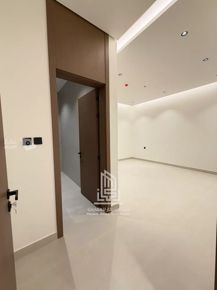 شقة للبيع في شارع الغيوم, حي السعادة, مدينة الرياض, منطقة الرياض 11