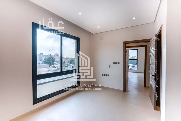 Floor for Sale in Riyadh As Saadah 7