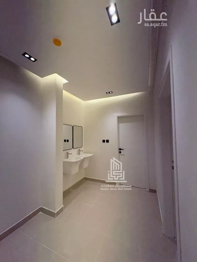 عمارة للبيع في شارع سبت العلايا, حي الدار البيضاء, مدينة الرياض, منطقة الرياض 12