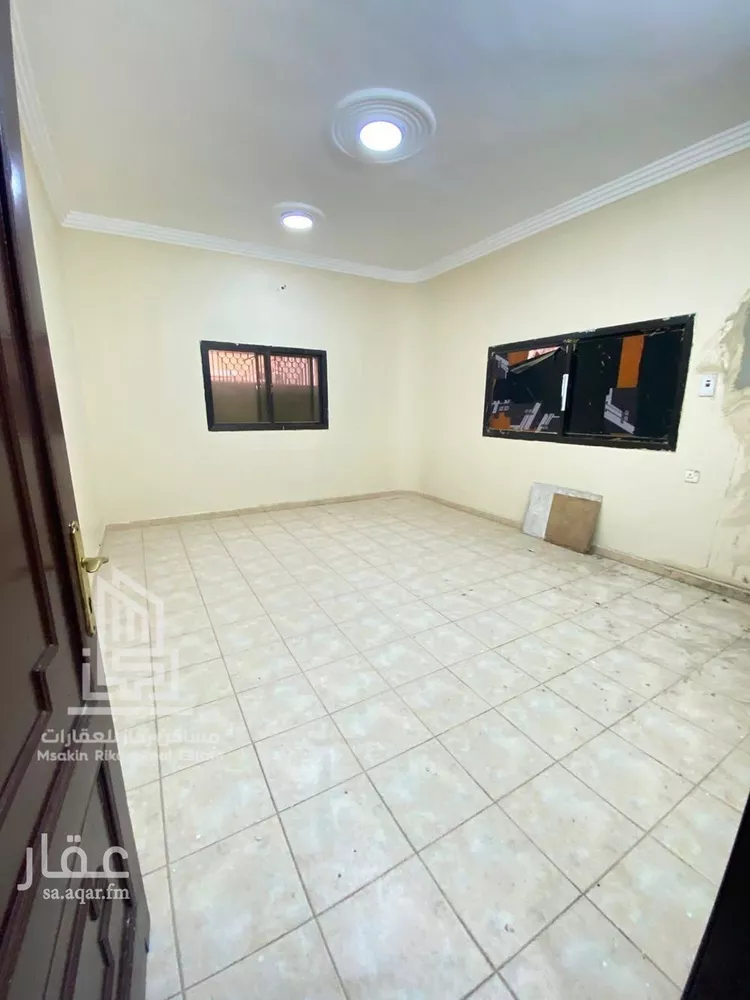 فيلا للبيع في شارع حسين عرب, حي السلام, مدينة الرياض, منطقة الرياض صورة 4