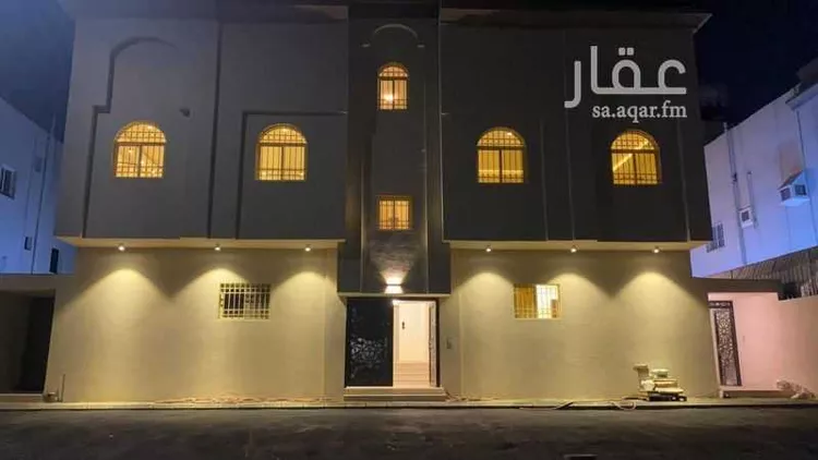 عمارة للبيع في شارع المختار بن نافع التمار, حي الدفاع, مدينة المدينة المنورة, منطقة المدينة المنورة