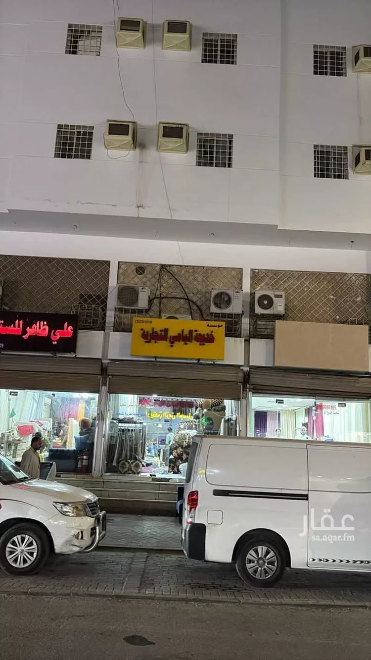 عمارة للبيع في شارع السابع عشر ، حي السوق ، الدمام ، الدمام