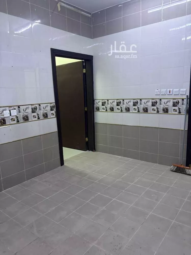 شقة للإيجار في شارع رقم 248 ، حي ظهرة لبن ، الرياض ، منطقة الرياض صورة 2