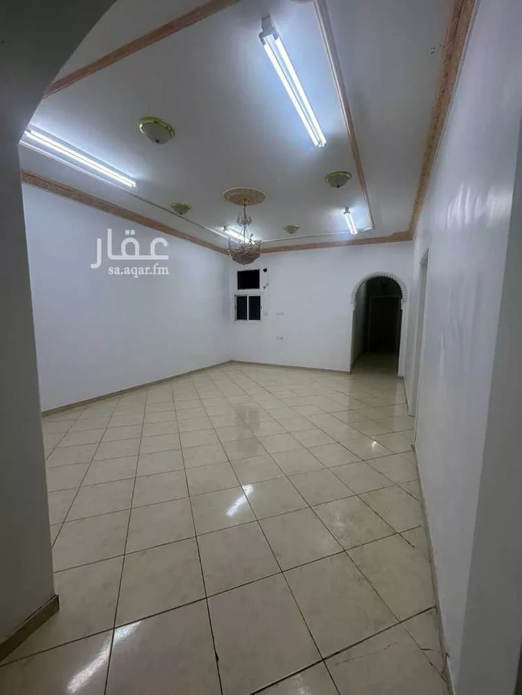 شقة للإيجار في شارع الحكم ابن متعب, حي الدفاع, مدينة المدينة المنورة, منطقة المدينة المنورة