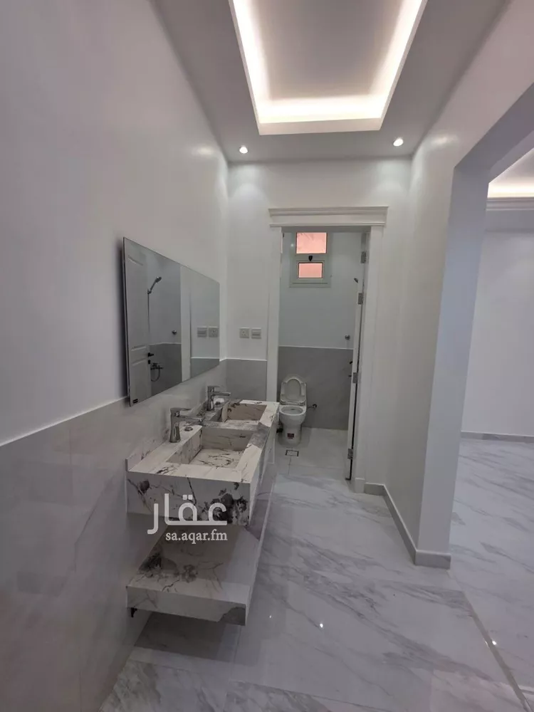 شقة للإيجار في شارع رقم 380, حي الملقا, مدينة الرياض, منطقة الرياض صورة 2