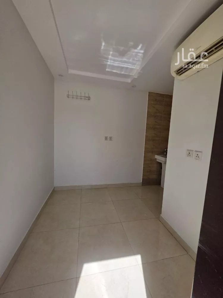 دور للإيجار في شارع الحكيم القاضي, حي حطين, مدينة الرياض, منطقة الرياض 9