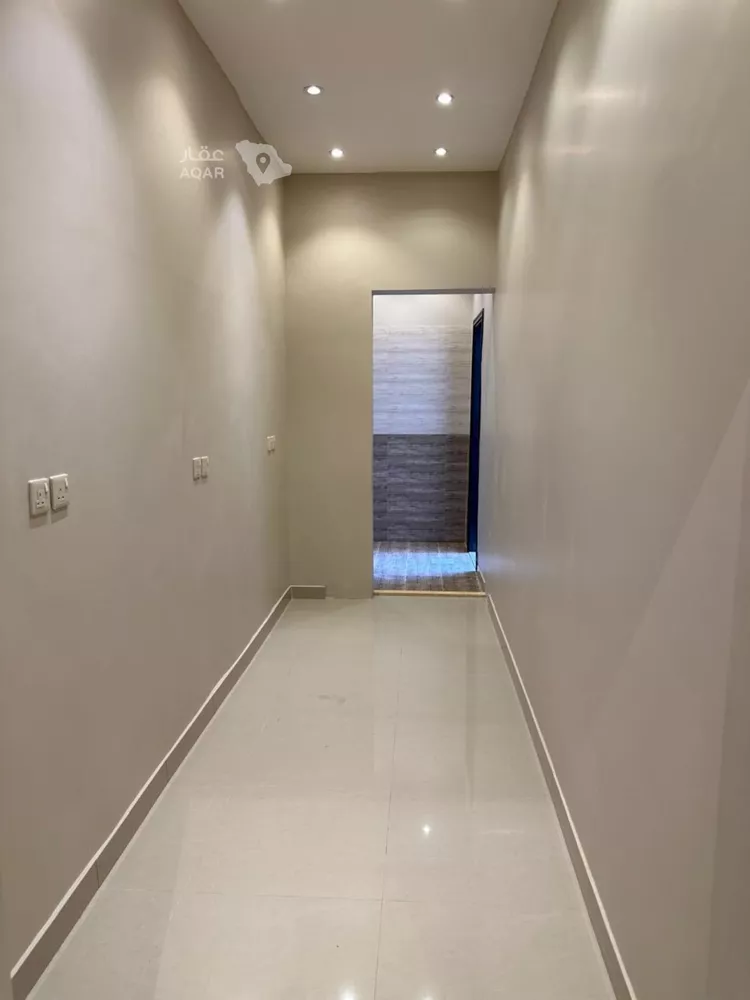 دور للبيع في شارع رقم 423, حي الملقا, مدينة الرياض, منطقة الرياض 8