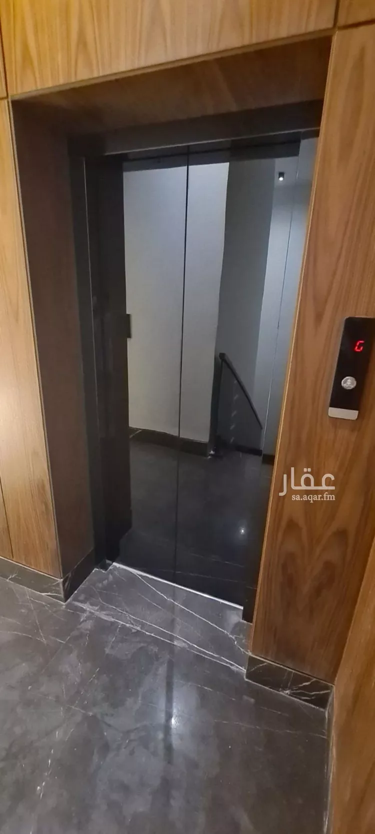 Floor for Rent in Riyadh Al Malqa 8