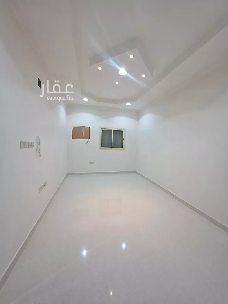 شقة للإيجار في شارع الشيخ عمر بن عبداللطيف بن عبدالرحمن, حي ظهرة البديعة, مدينة الرياض, منطقة الرياض