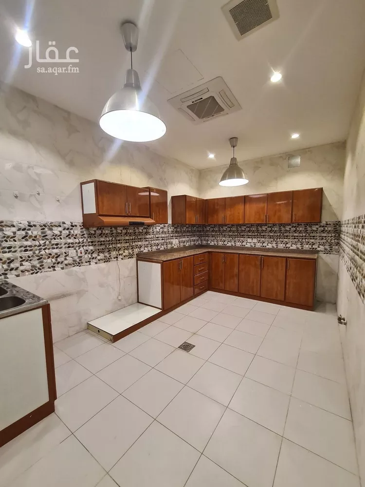 دور للإيجار في شارع رقم 180, حي الياسمين, مدينة الرياض, منطقة الرياض صورة 5