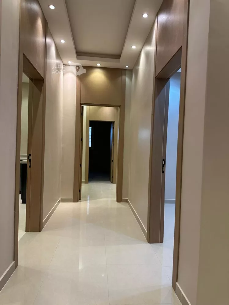 دور للبيع في شارع رقم 423, حي الملقا, مدينة الرياض, منطقة الرياض 4