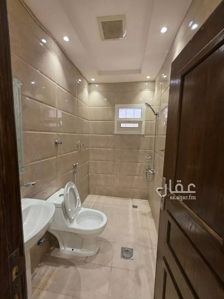 دور للإيجار في شارع الحكيم القاضي, حي حطين, مدينة الرياض, منطقة الرياض صورة 2