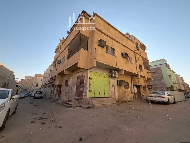 عمارة للبيع في شارع الملوح بن أبي عامر, حي سلطانة, مدينة الرياض, منطقة الرياض