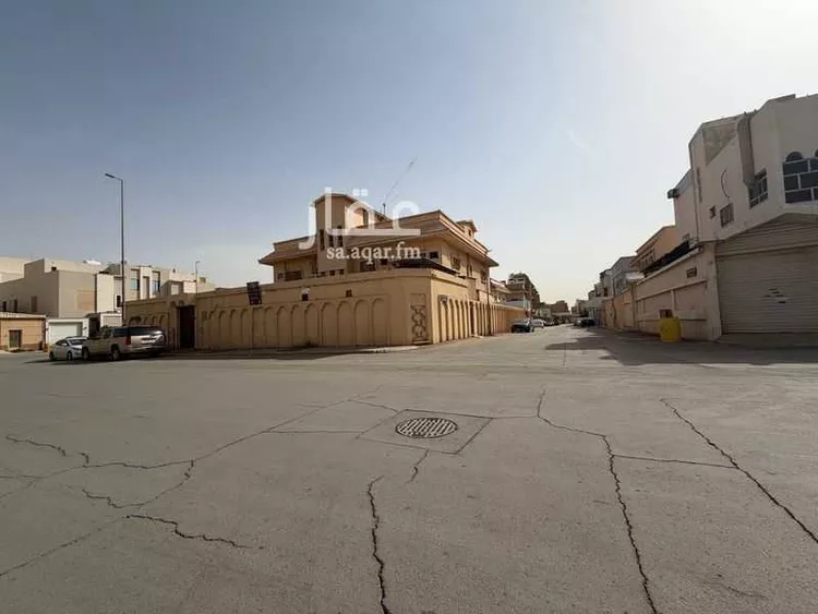 فيلا للبيع في شارع آل عبدالقادر, حي سلطانة, مدينة الرياض, منطقة الرياض صورة 2