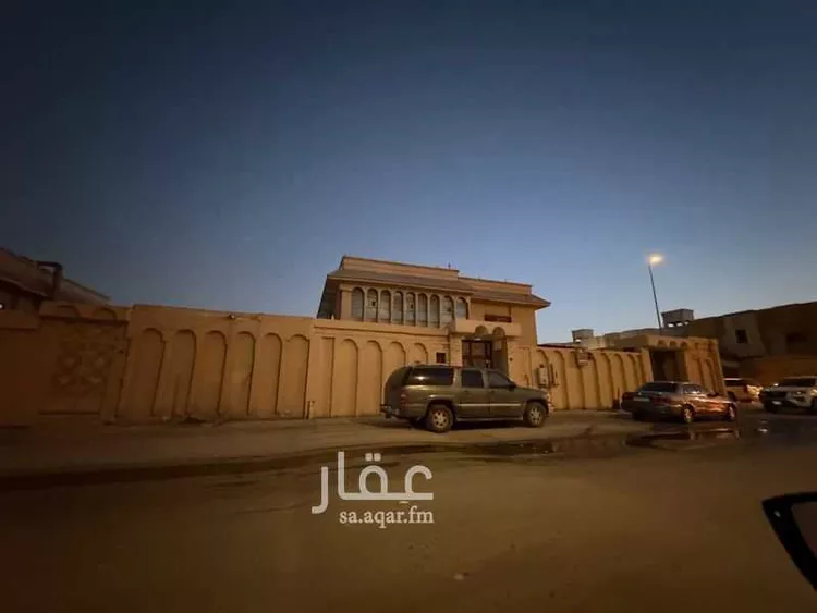 فيلا للبيع في شارع آل عبدالقادر, حي سلطانة, مدينة الرياض, منطقة الرياض صورة 3