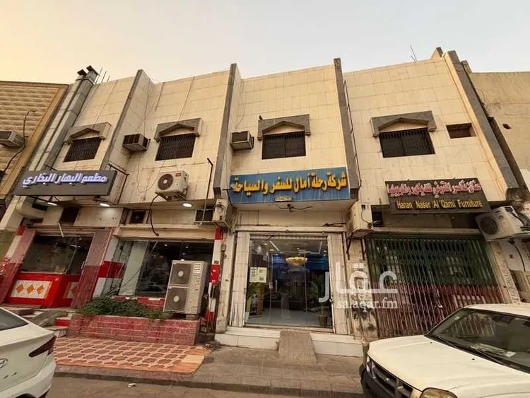 عمارة للبيع في شارع سلطانة, حي سلطانة, مدينة الرياض, منطقة الرياض