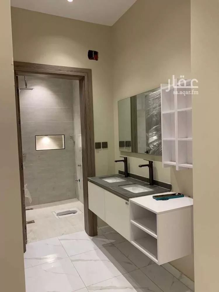 شقة للبيع في شارع شارع 22 د, حي السويس 1, مدينة جازان, منطقة جازان صورة 5
