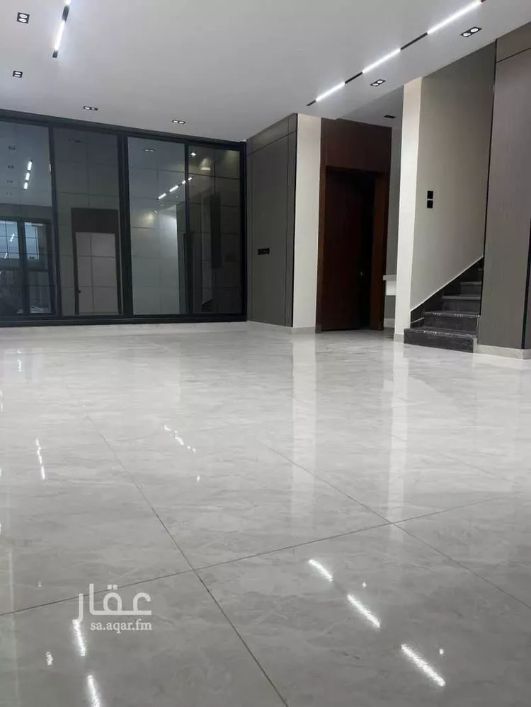 فيلا للبيع في شارع كتيفة, حي الغدير, مدينة أبها, منطقة عسير